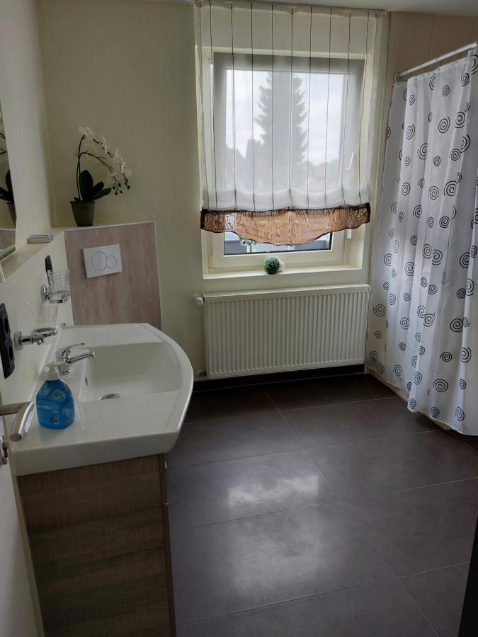 Lage  Ferienwohnung Thamm מראה חיצוני תמונה